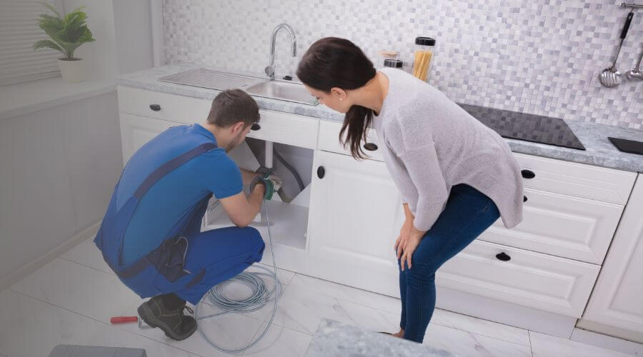Expert burst pipe repair services in Middle Village, NY